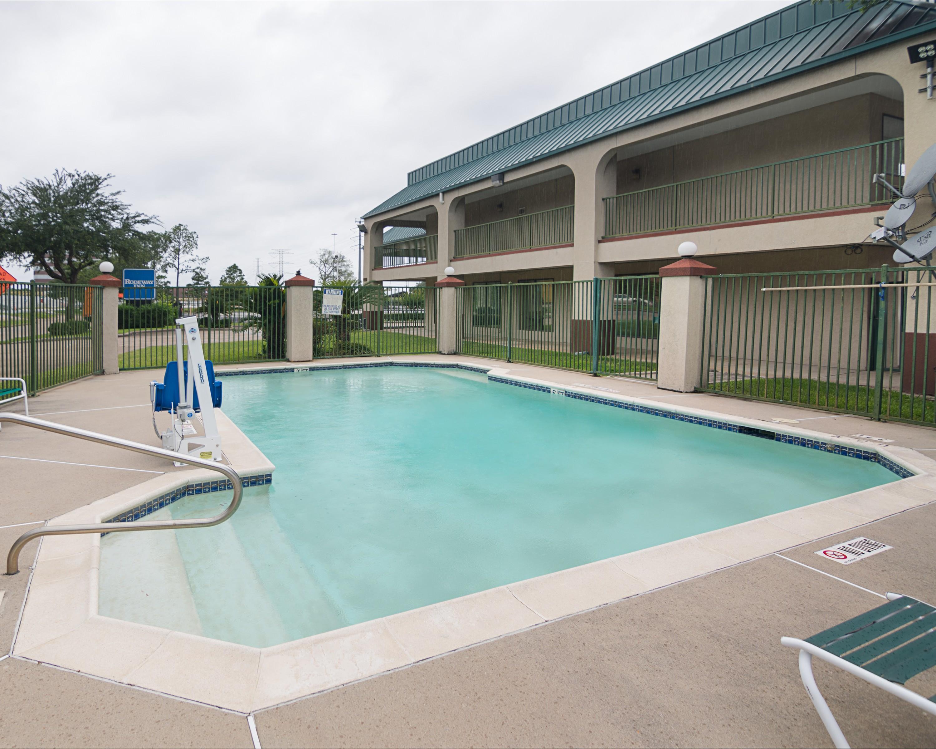 Rodeway Inn & Suites Hwy 290 Nw Houston Eksteriør billede