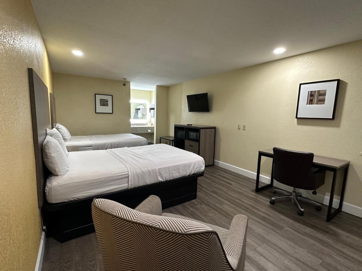 Rodeway Inn & Suites Hwy 290 Nw Houston Eksteriør billede